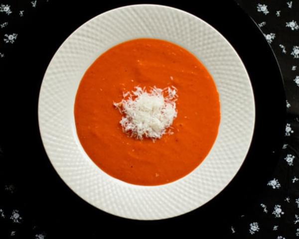 Spicy Sweet Red Pepper Soup