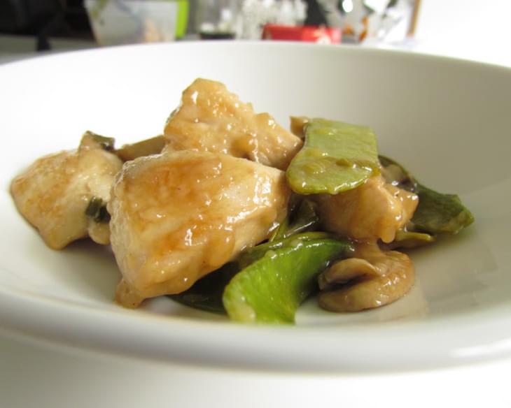 Chinese Stir-fry Chicken With Snow Peas And Mushrooms