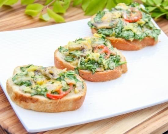 Spinach and Artichoke Canapes