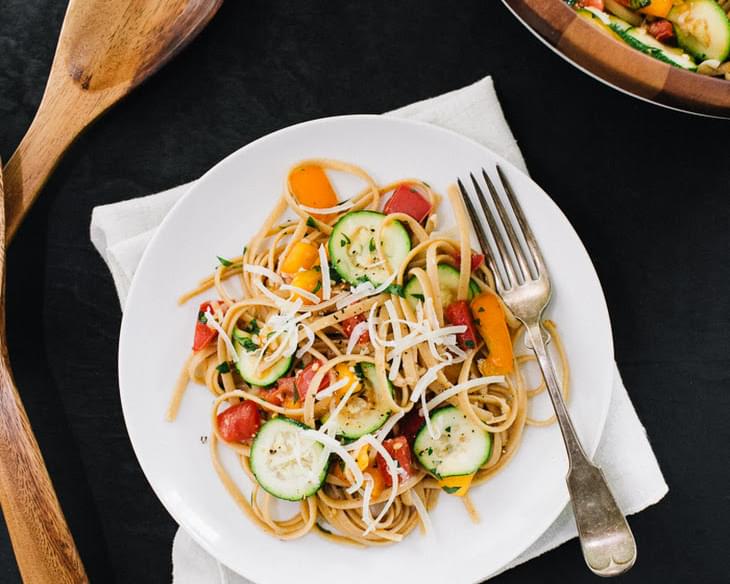 Summer Pasta with Tomatoes, Zucchini and Parmesan