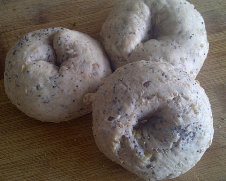 Poppy Seed Bagels With A Twist (vegan)