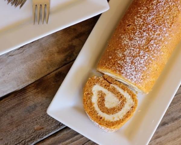 Pumpkin Roll With Maple Cream Cheese Filling