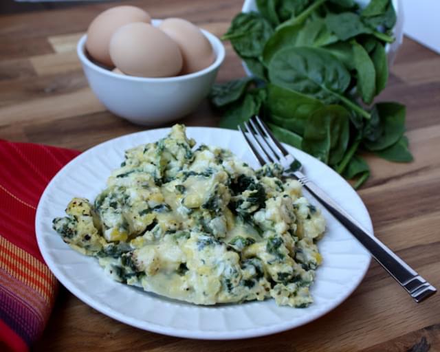 Cheesy Scrambled Eggs with Spinach a.k.a. Power Eggs