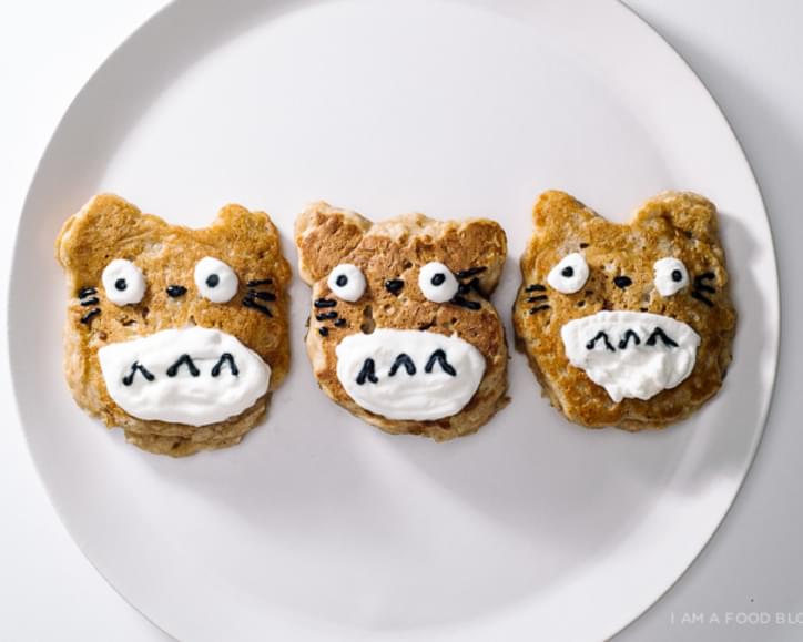Totoro Apple Pie Pancakes