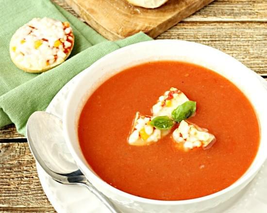 Classic Tomato Soup with Bagel Bites Croutons