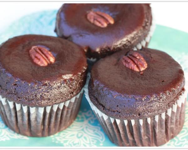 Vegan, Gluten-Free Chocolate Cupcakes