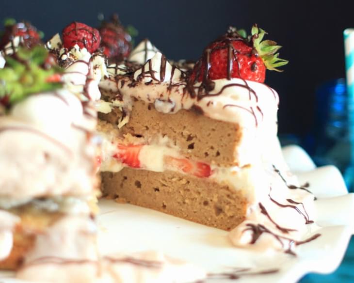 Guilt- Free Strawberry & Lemon {Protein} Cake