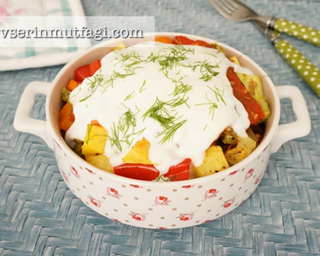 Baked Vegetables With Tomato Sauce And Yogurt