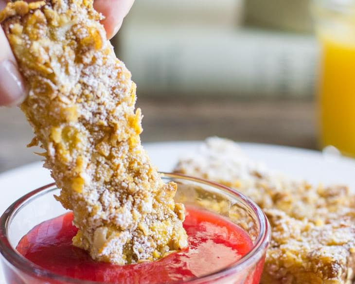 Crunchy Baked French Toast Sticks With Strawberry Syrup