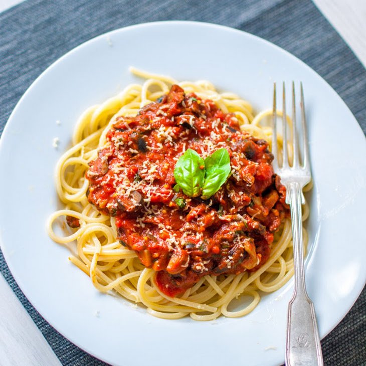 Olive & Mushroom Tomato Pasta Sauce Recipe