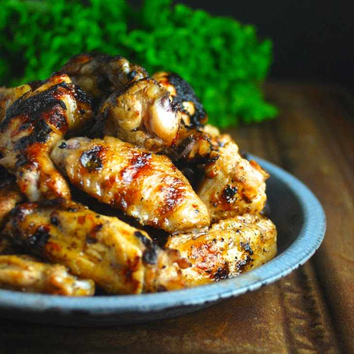 Garlicky Lemon Cuban Chicken Wings Recipe