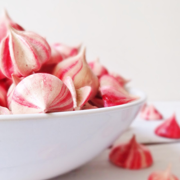 Raspberry Meringue Kisses Recipe