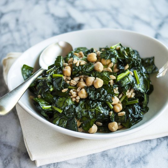 Chopped Kale, Farro & Chickpea Salad Recipe