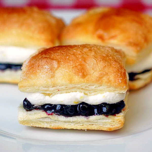Blueberry Lemon Mini Puff Pastries Recipe