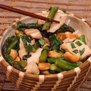 Chicken Stir Fry w/ Asparagus & Cashews