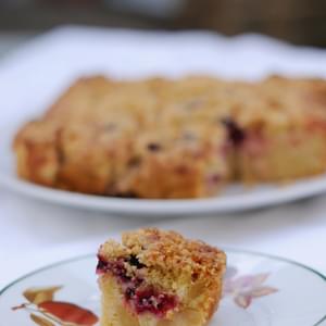 Blackberry And Apple Crumble Tray Bake Cake