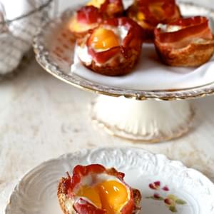 Bacon & Eggs in Toast Cups