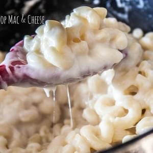 5 Ingredient Stovetop Mac and Cheese {super easy and kid approved!}