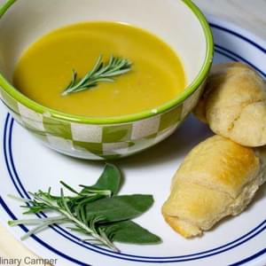 Butternut Squash and Garlic Soup