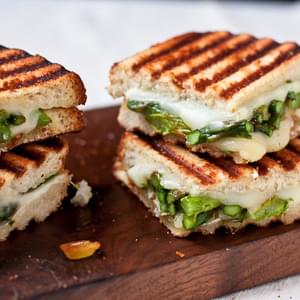 Goat Cheese & Asparagus Grilled Cheese