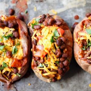 Vegetarian Black Bean Chili-Stuffed Sweet Potatoes