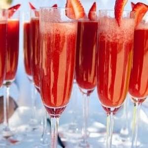 Valentine’s Strawberry Champagne Cocktail