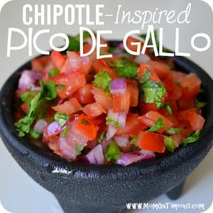 Copycat Chipotle-Inspired Pico de Gallo Salsa