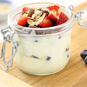 Yogurt Berry & Oat Breakfast Trifle