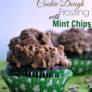 Chocolate Mint Chip Cookie Dough Frosting