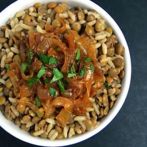 M'Juddarah - Lentils and Rice with Caramelized Onions