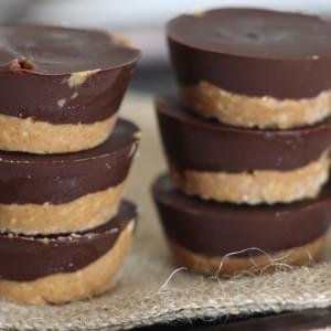 Easy Chocolate Almond Butter Cups