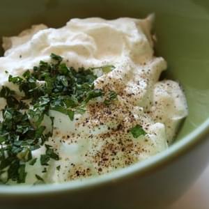 Tzatziki (Low Fat Yogurt & Cucumber Dip)