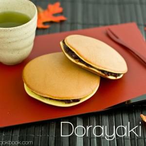 Dorayaki (Japanese Red Bean Pancake)