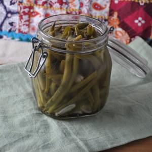 Spicy, Picked Green Beans