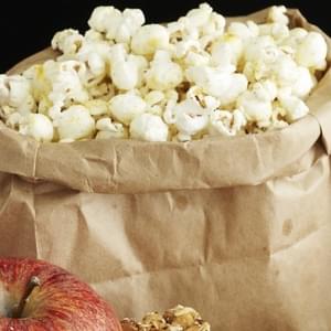 Sweet and Spicy Popcorn Mix