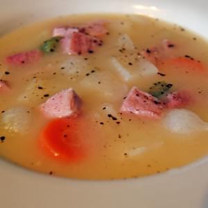 Slow Cooker Ham and Vegetable Soup