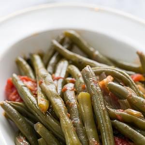 Green Beans with Tomatoes and Bacon