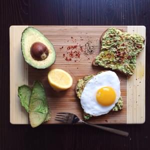 Easy Avocado Toast with Sunny Side Up Egg