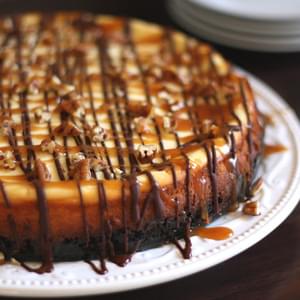 Turtle Cheesecake with Caramel, Chocolate and Pecans