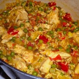 Chicken Paella with Sausage and Olives
