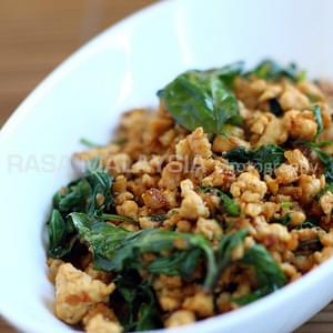 Thai Basil Chicken Recipe (Gai Pad Krapow)