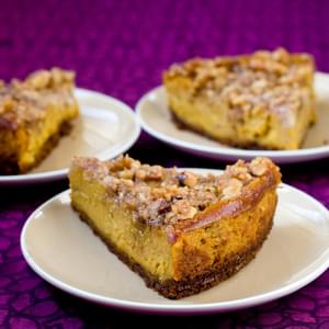 Pumpkin Cheesecake With Pecan Crunch Topping