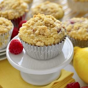 Raspberry Lemonade Crumb Muffins