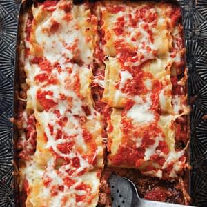 Beef, Basil & Goat Cheese Lasagna Roll-Ups