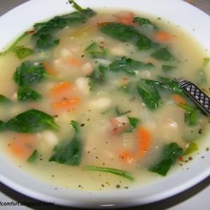 Bean Soup with Ham and Spinach