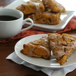 Pumpkin Scones with Cinnamon Glaze – Low Carb and Gluten-Free
