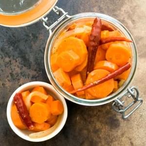 Ninfa's spicy pickled carrots (adapted from the Houston Chronicle)
