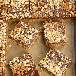 Peanut Butter, Chocolate, and Oat Cereal Bars