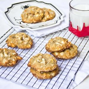 White Chocolate Macadamia Chunk Cookies
