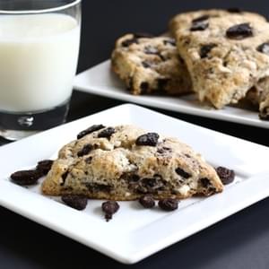 Cookies 'n Cream Scones